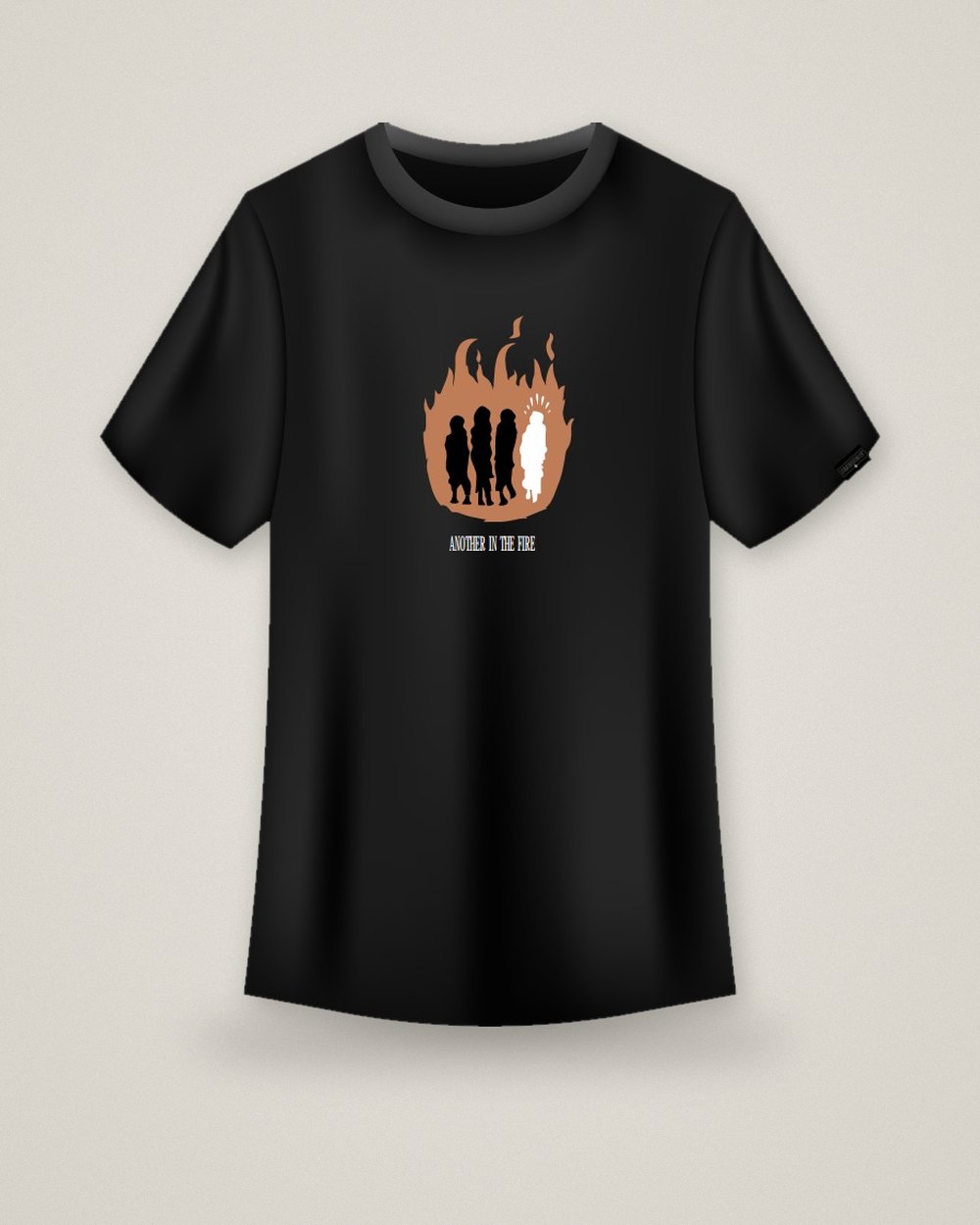 Camiseta Another in the Fire preta, frente